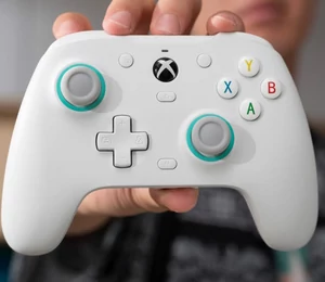 Une manette Xbox immunisée au drift des sticks ? Oui, maintenant ça existe